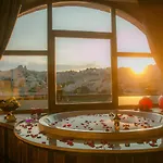 Otel Sah Saray Cave Halal *