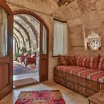 Sah Saray Cave Halal Otel Göreme