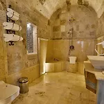 Sah Saray Cave Halal Otel