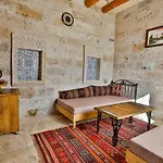 Sah Saray Cave Halal Otel