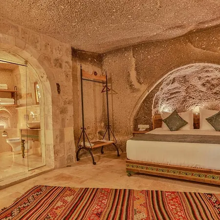 Sah Saray Cave Halal فندق غوريمِيه