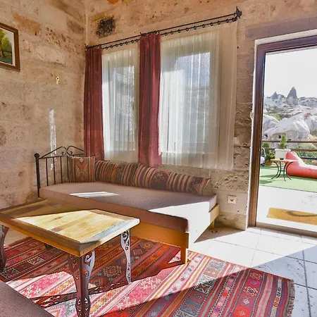 Sah Saray Cave Halal 酒店