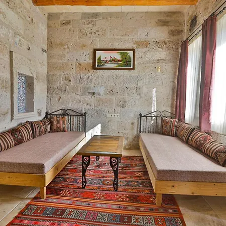 Sah Saray Cave Halal Hotel