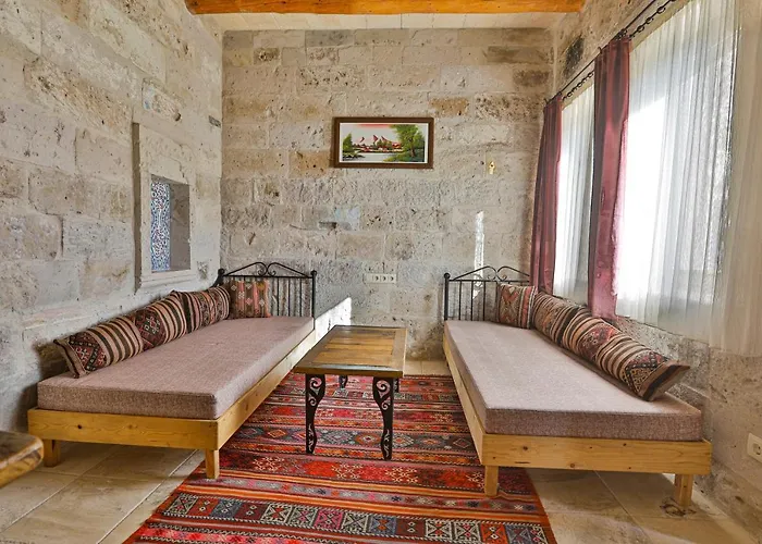 Sah Saray Cave Halal Hotel